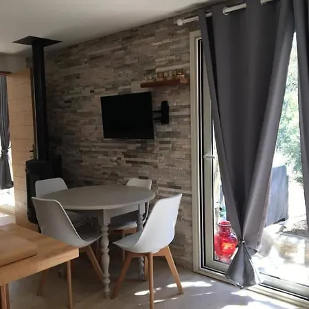 Petite Maison En Pierre Saint-Florent  Exterior photo